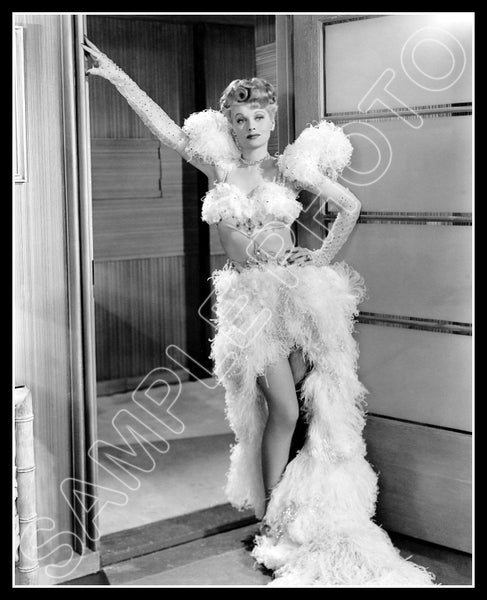 Lucille Ball 8X10 Photo - Lucy Movie 1943 Meet The People - 3627