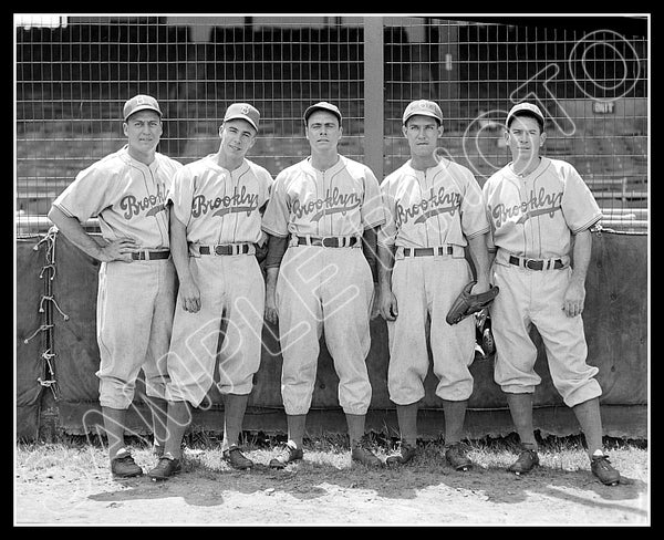 1941 Brooklyn Dodgers 8X10 Photo - Reese Owen Reiser Herman Higbe - 881