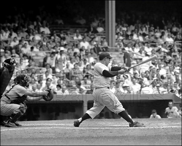 Yogi Berra 8X10 Photo - 1955 New York Yankees - 1309