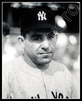 Yogi Berra 8X10 Photo - New York Yankees - 129