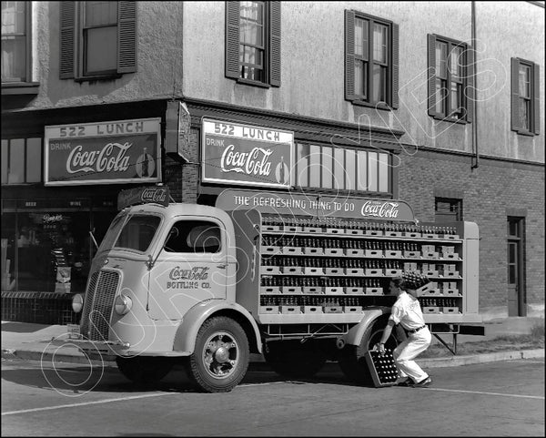1938 Coca Cola Delivery Truck 8X10 Photo - Coke - 2590