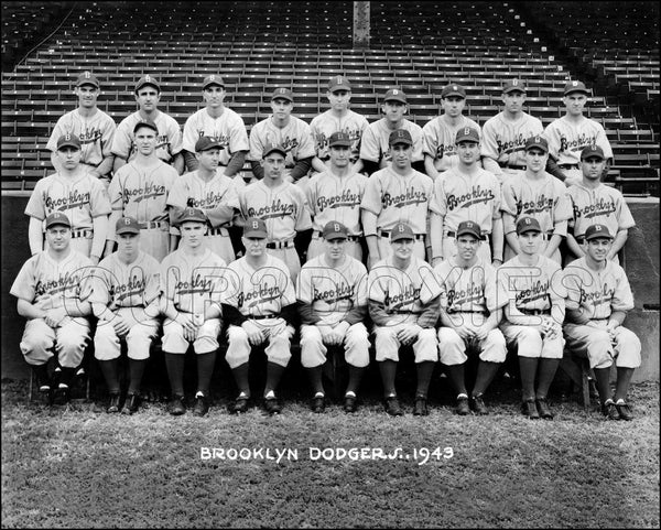 1943 Brooklyn Dodgers 8X10 Photo - Hodges Waner Vaughan - 2129