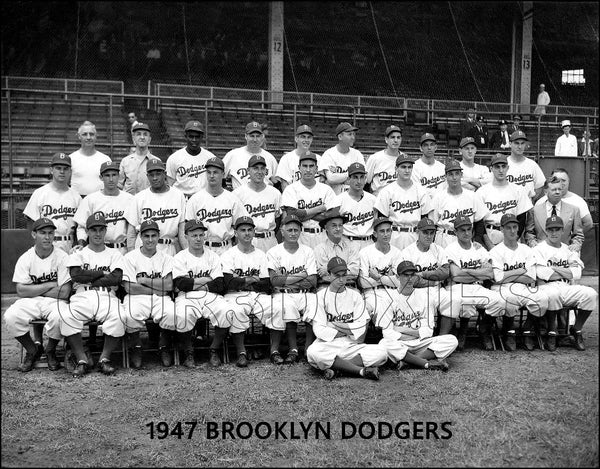 1947 Brooklyn Dodgers 11X14 Photo - Robinson Reese Snider - 2131