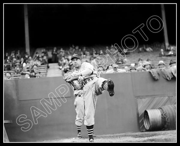 Bob Feller 8X10 Photo - 1937 Cleveland Indians - 305