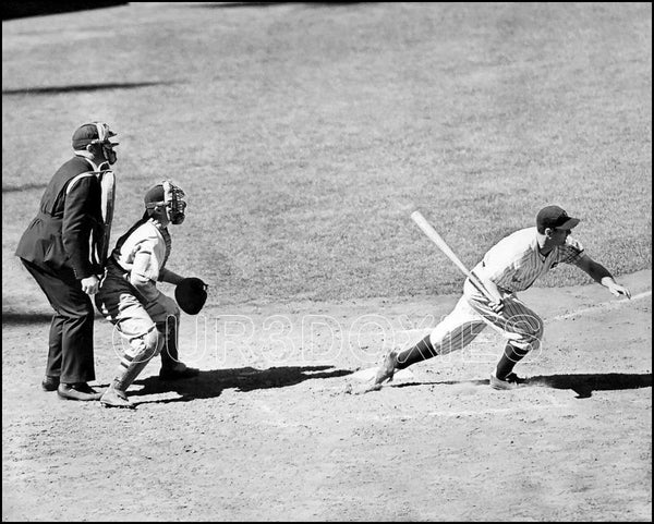 Lou Gehrig 8X10 Photo - 1938 New York Yankees - 361