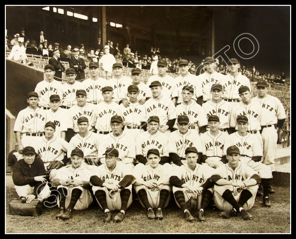 1937 New York Giants 8X10 Photo - Hubbell Ott McCarthy - 2147