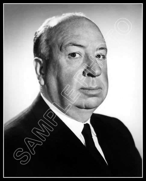Alfred Hitchcock 8X10 Photo - 3184
