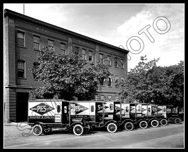 1920 Holmes Bakery Pie Trucks 8X10 Photo - Washington DC - 2333