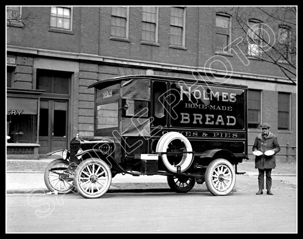 1923 Holmes Bakery Pie Truck 11X14 Photo - Washington DC - 2338