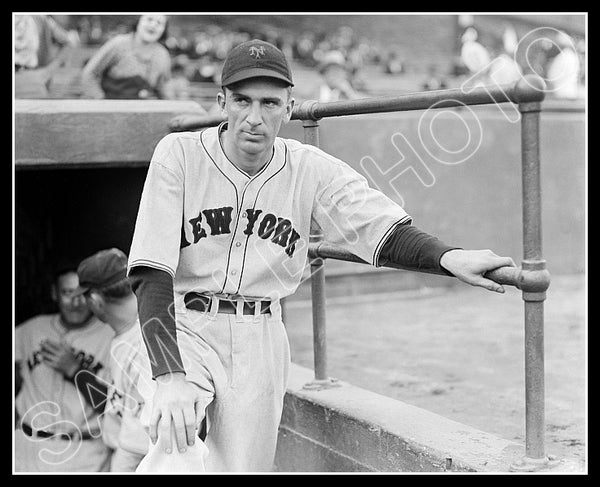 Carl Hubbell 8X10 Photo - 1934 New York Giants - 419