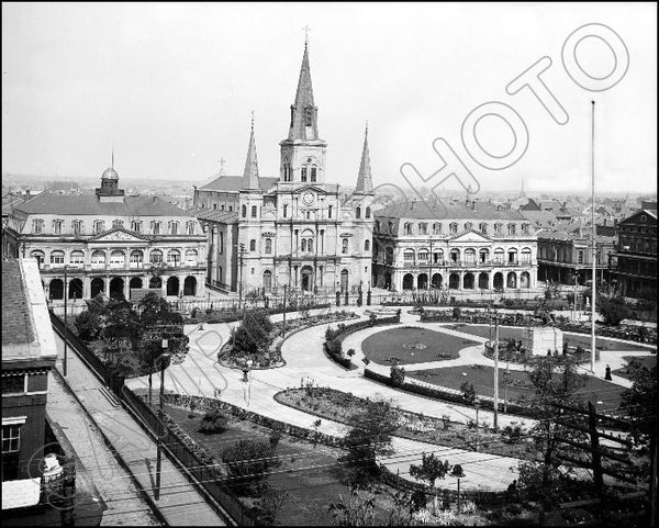 1902 Jackson Square New Orleans Louisiana 8X10 Photo - 2516