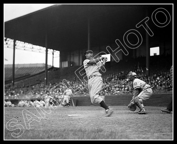 Ernie Lombardi 8X10 Photo - 1939 Cincinnati Reds - 477