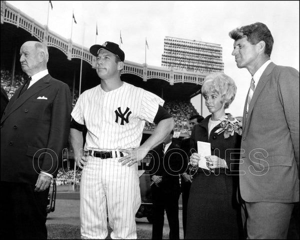 Mickey Mantle Bobby Kennedy 8X10 Photo - 1965 Yankees Mantle's Wife - 1879