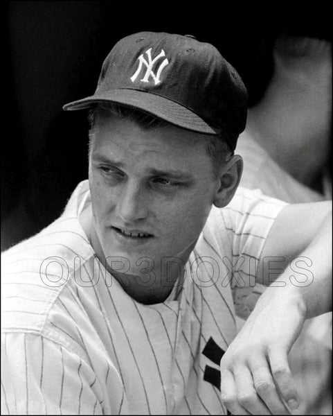 Roger Maris 8X10 Photo - New York Yankees - 954