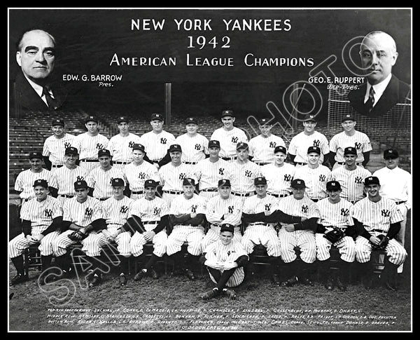 1942 New York Yankees 8X10 Photo - Rizzuto Dimaggio Dickey - 2158