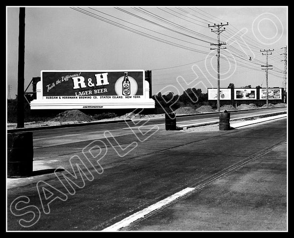 1939 R&H Beer Billboard 8X10 Photo - 2267