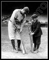 Babe Ruth 8X10 Photo - New York Yankees Batboy  - 699