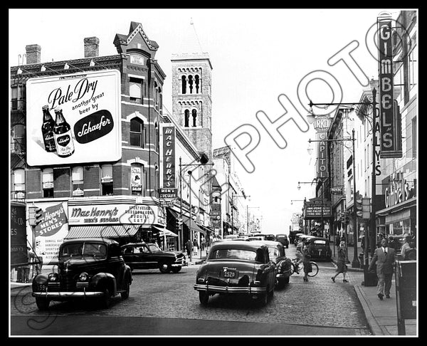 Schaefer Beer Billboard 8X10 Photo - New York 1949 - 2269