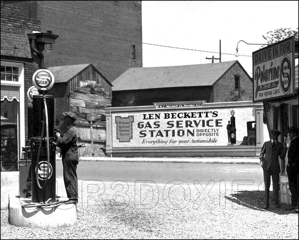 1922 Standard Gas Station 8X10 Photo - 3033