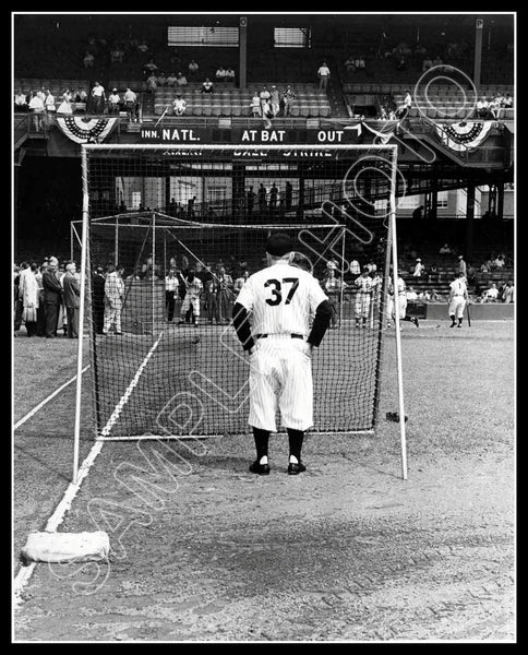 Casey Stengel 8X10 Photo - New York Yankees - 765