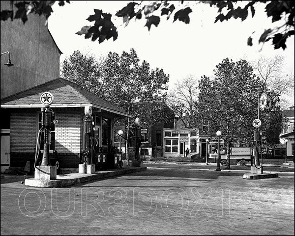 1925 Texaco Gas Station 8X10 Photo - 3036