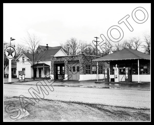 1946 Texaco Gas Station 8X10 Photo - Ritzville Washington - 3045