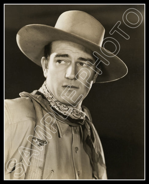 John Wayne 8X10 Photo - 3276